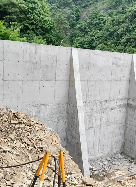 安庆望江县重力式挡土墙